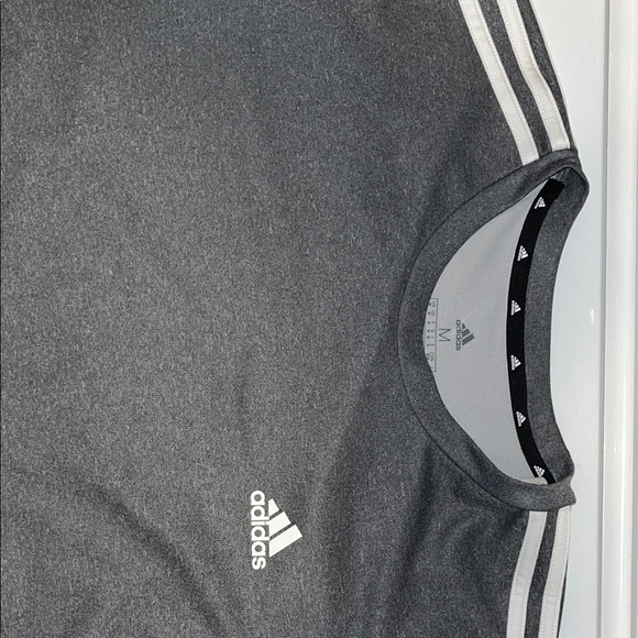Adidas Men's Charcoal Gray Short Sleeve Tee - Picture 4 of 8